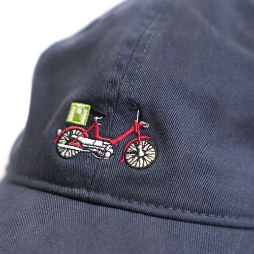 Lakor Red Puch Cap